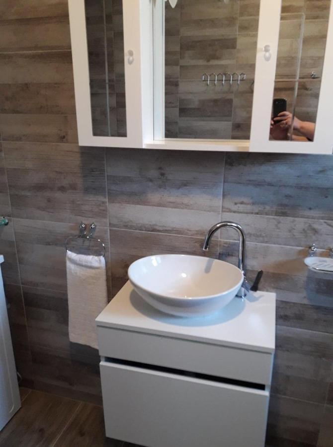 Apartman Sandra Vodice Kültér fotó
