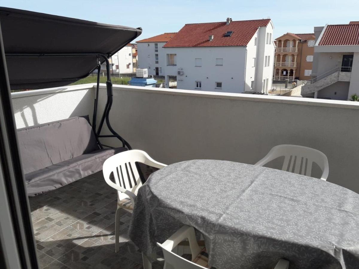 Apartman Sandra Vodice Kültér fotó